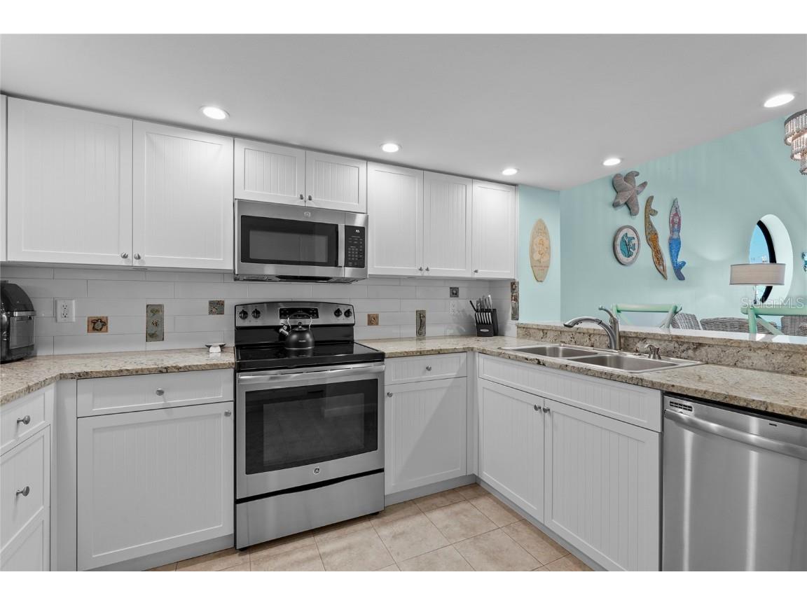 1007 Gulf Drive N #213 Bradenton Beach FL 34217 A4670788 image5