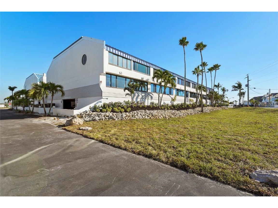 1007 Gulf Drive N #213 Bradenton Beach FL 34217 A4670788 image53