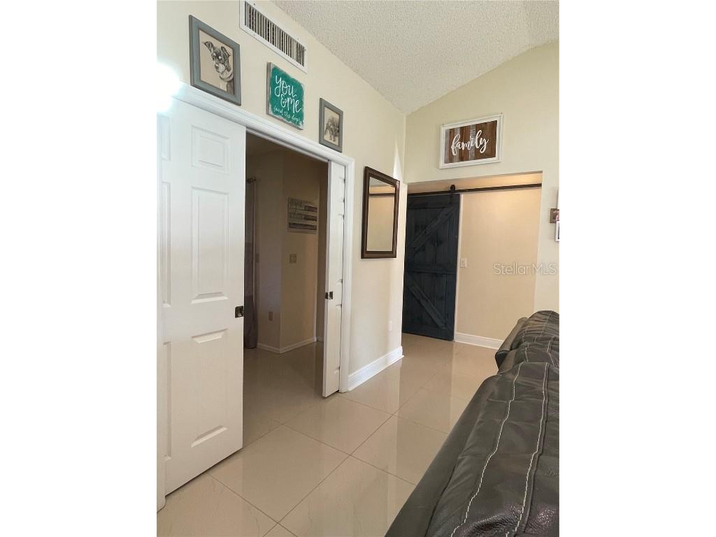 1007 Lake Avoca Drive Tarpon Springs FL 34689 W7880008 image19