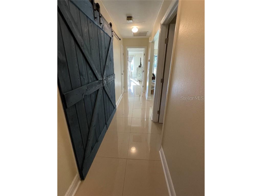 1007 Lake Avoca Drive Tarpon Springs FL 34689 W7880008 image24