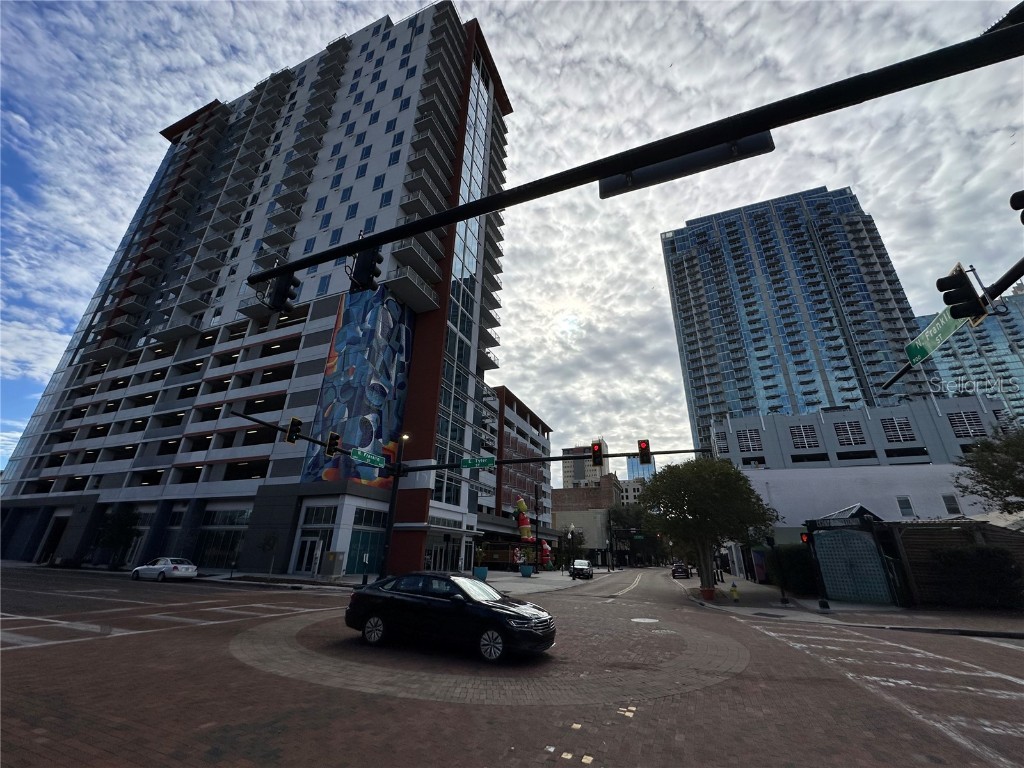 1007 N Franklin Street Tampa FL 33602 O6360612 image32