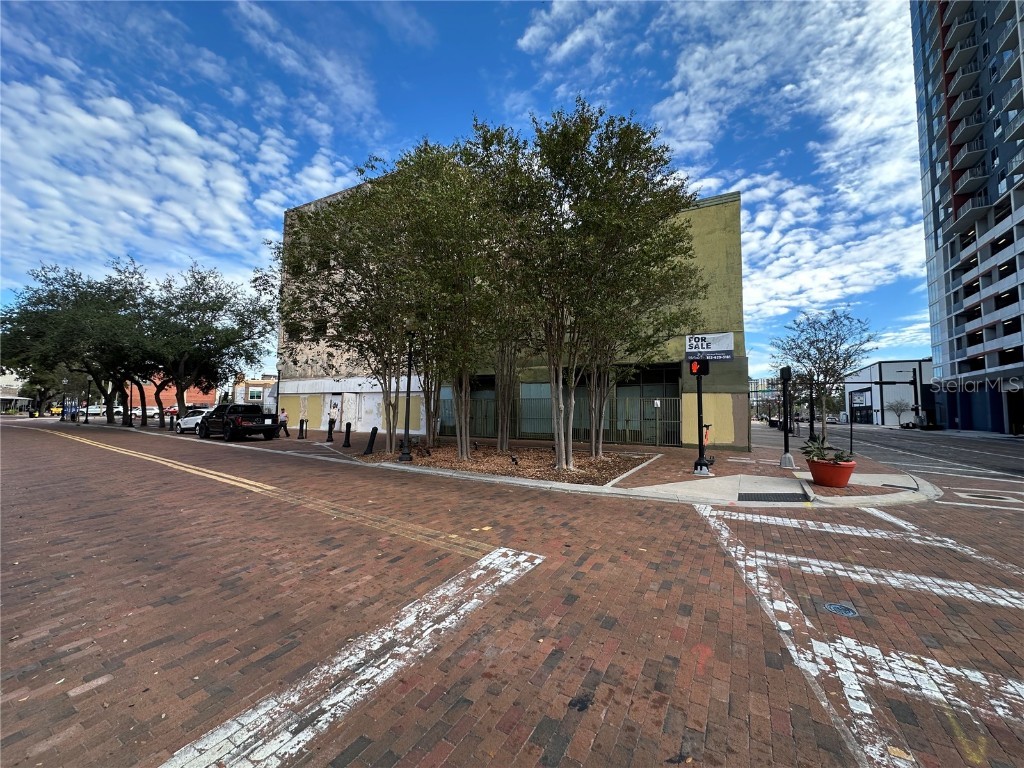 1007 N Franklin Street Tampa FL 33602 O6360612 image33
