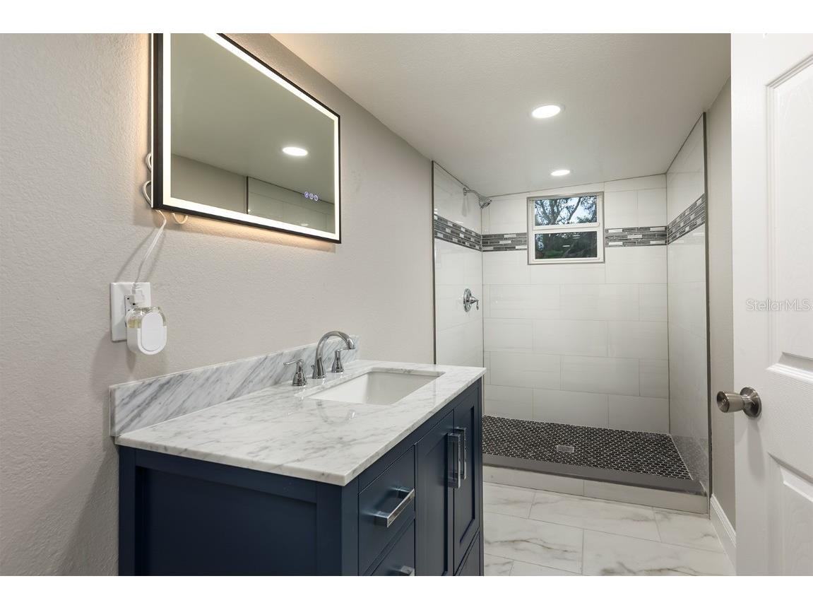 1007 San Domingo Road Orlando FL 32808 O6345640 image13