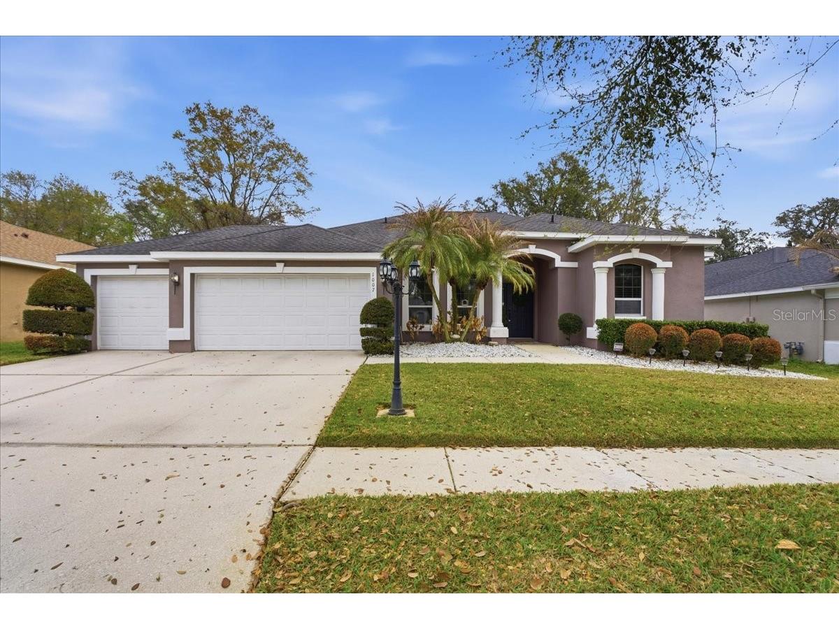 1007 Split Silk Street Valrico FL 33594 TB8481483 image1