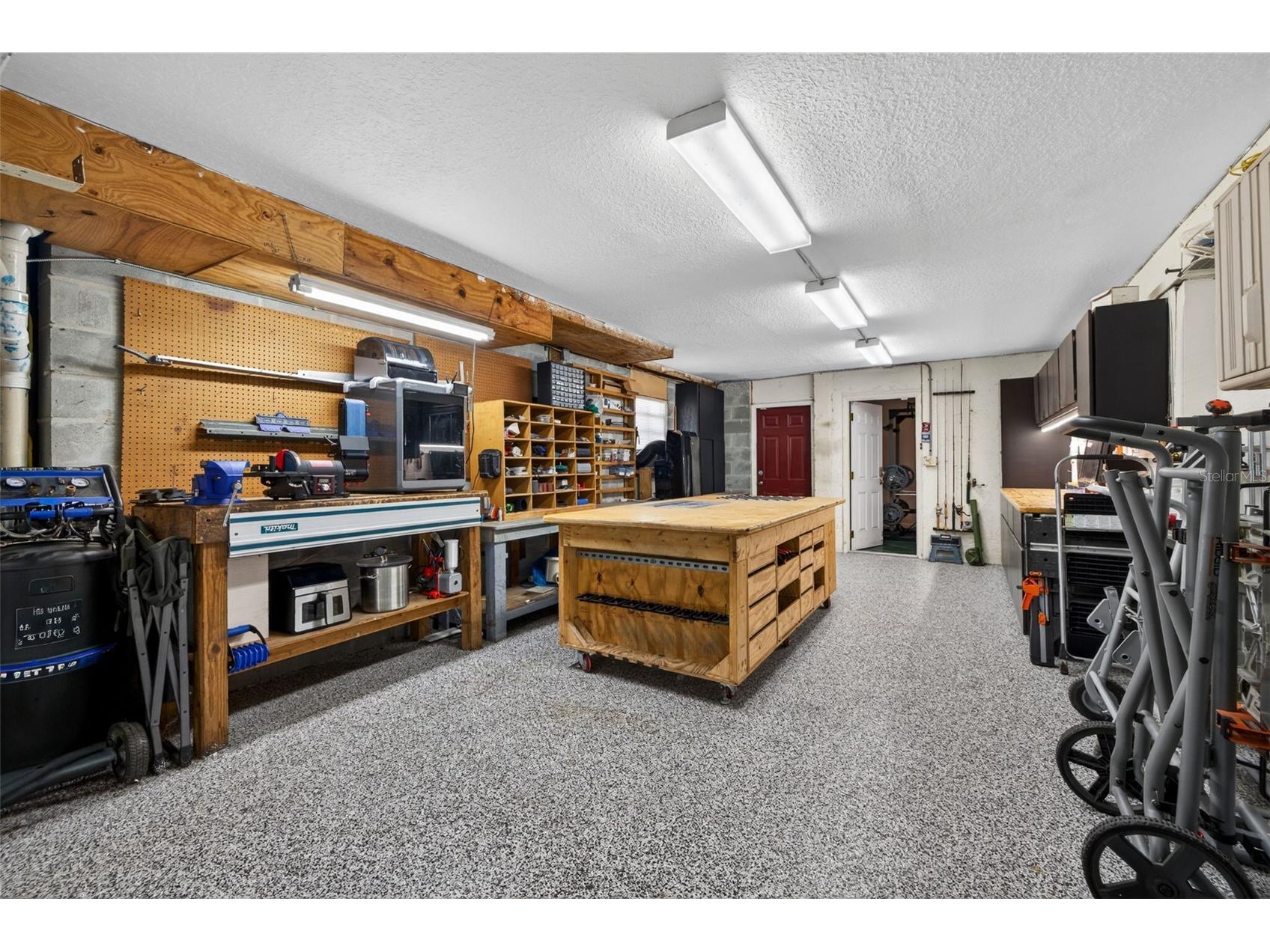 1007 State Street E Oldsmar FL 34677 TB8513144 image39