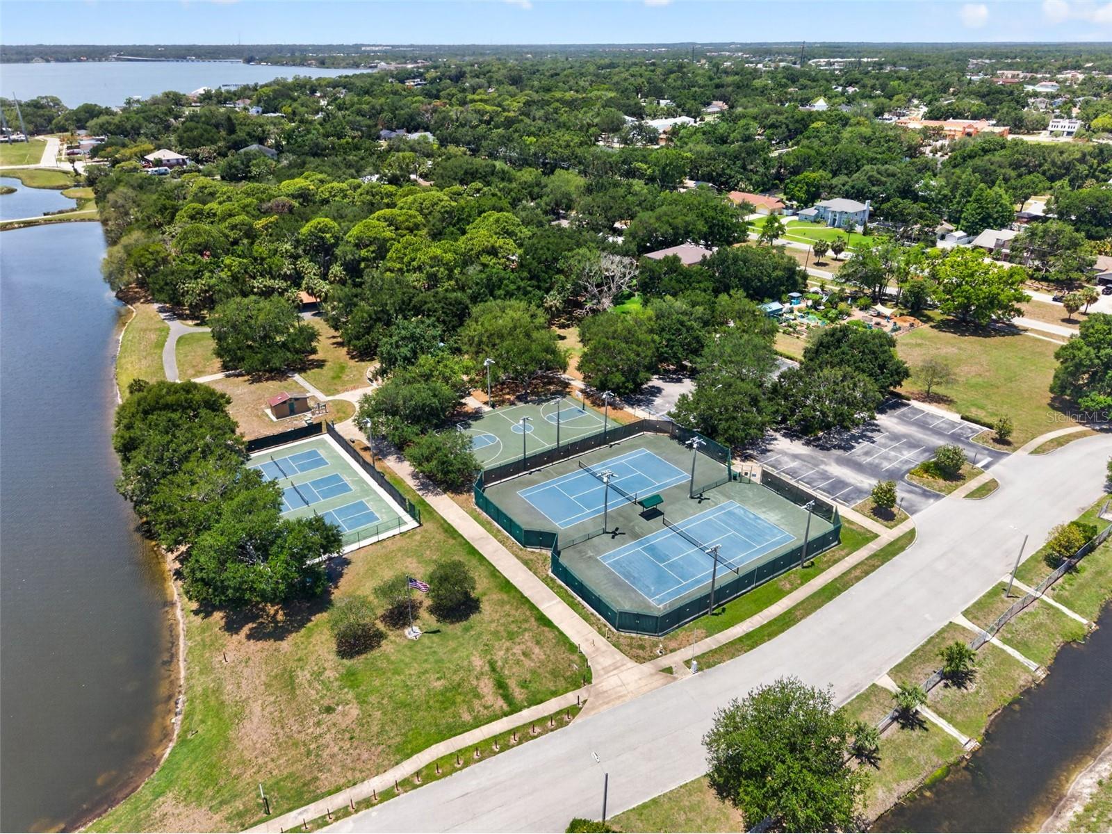 1007 State Street E Oldsmar FL 34677 TB8513144 image55