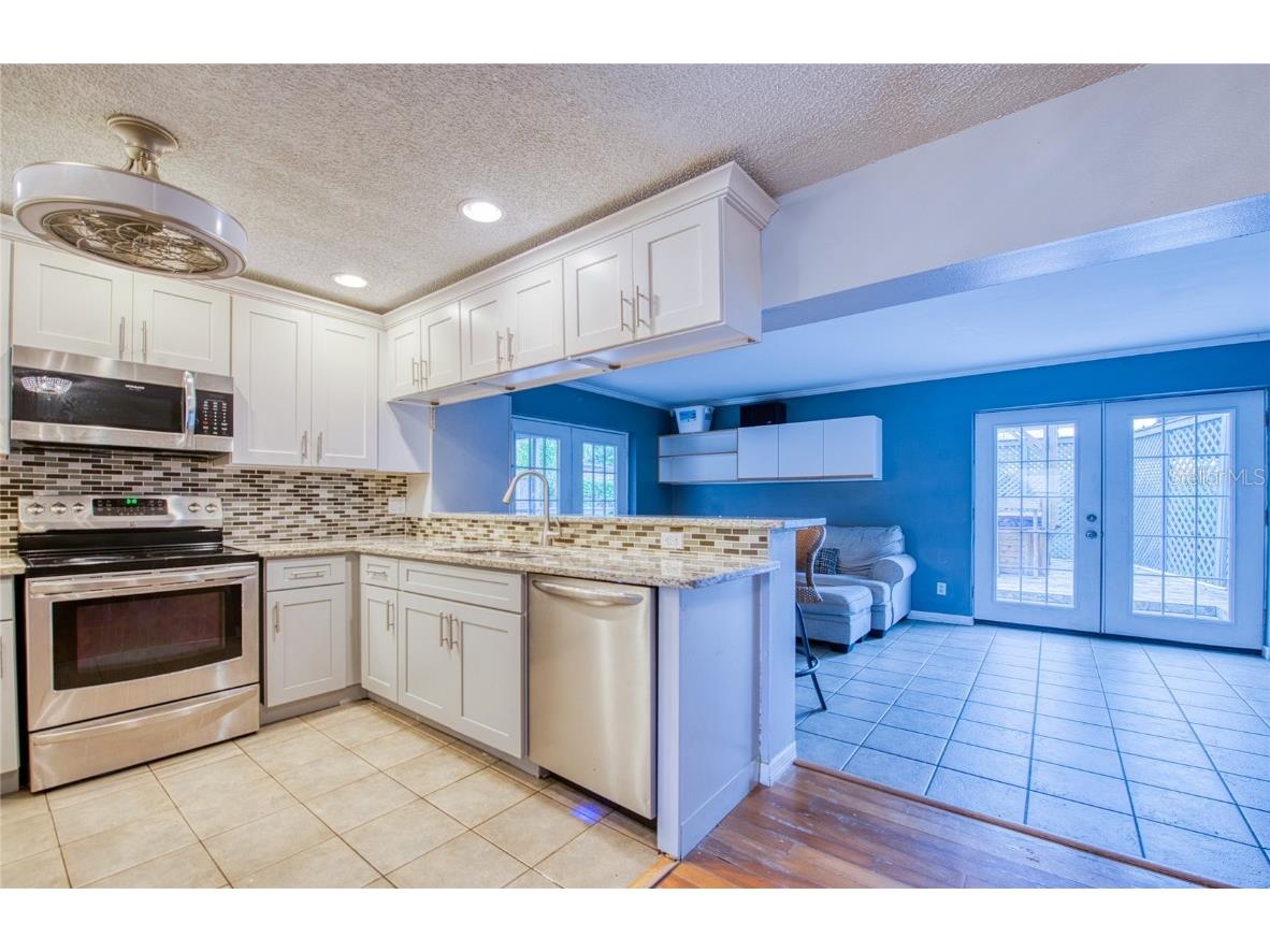 1007 Vineyard Court Dunedin FL 34698 TB8429525 image10