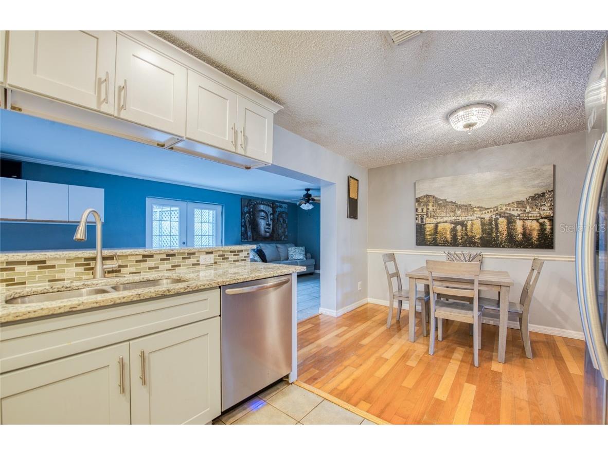 1007 Vineyard Court Dunedin FL 34698 TB8429525 image13