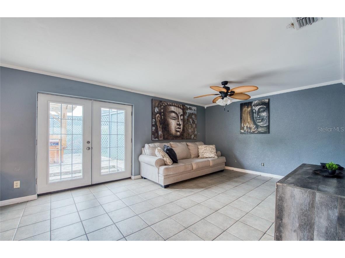 1007 Vineyard Court Dunedin FL 34698 TB8429525 image16