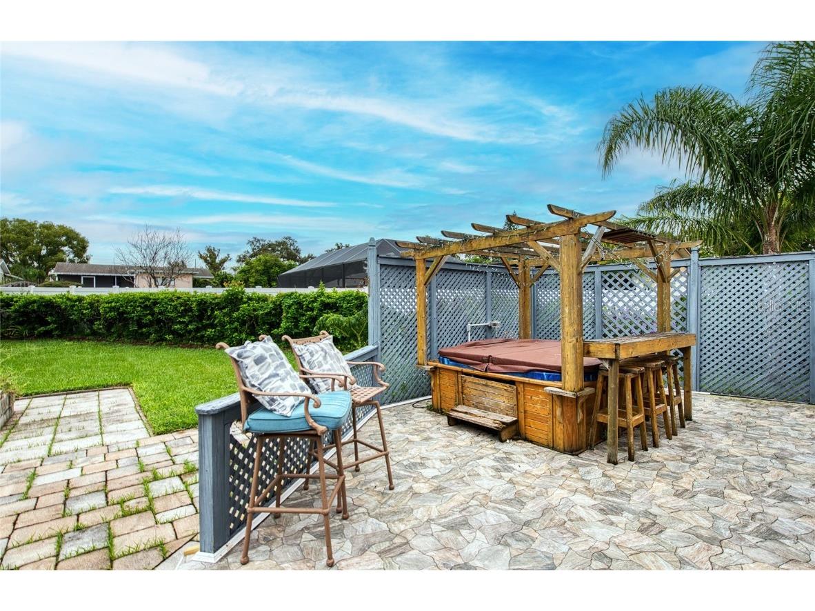 1007 Vineyard Court Dunedin FL 34698 TB8429525 image32