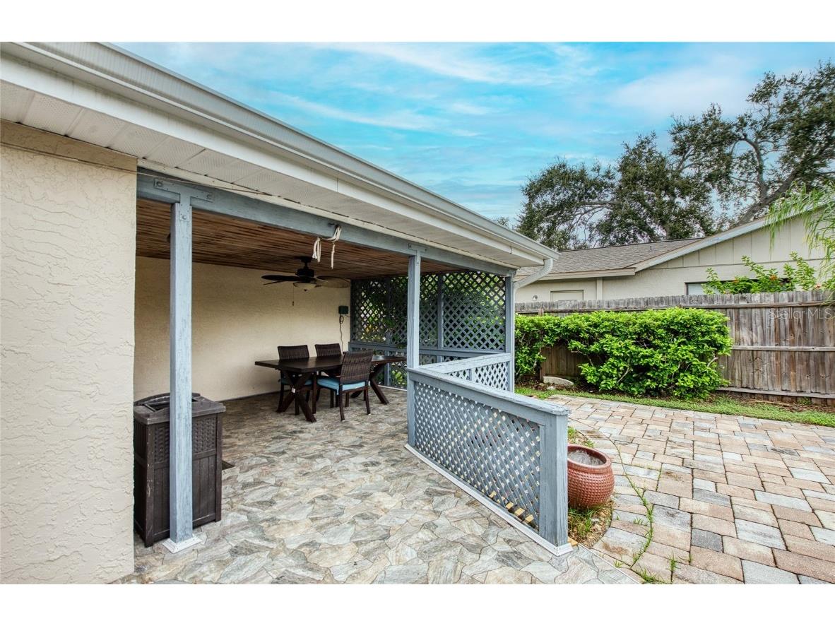 1007 Vineyard Court Dunedin FL 34698 TB8429525 image34