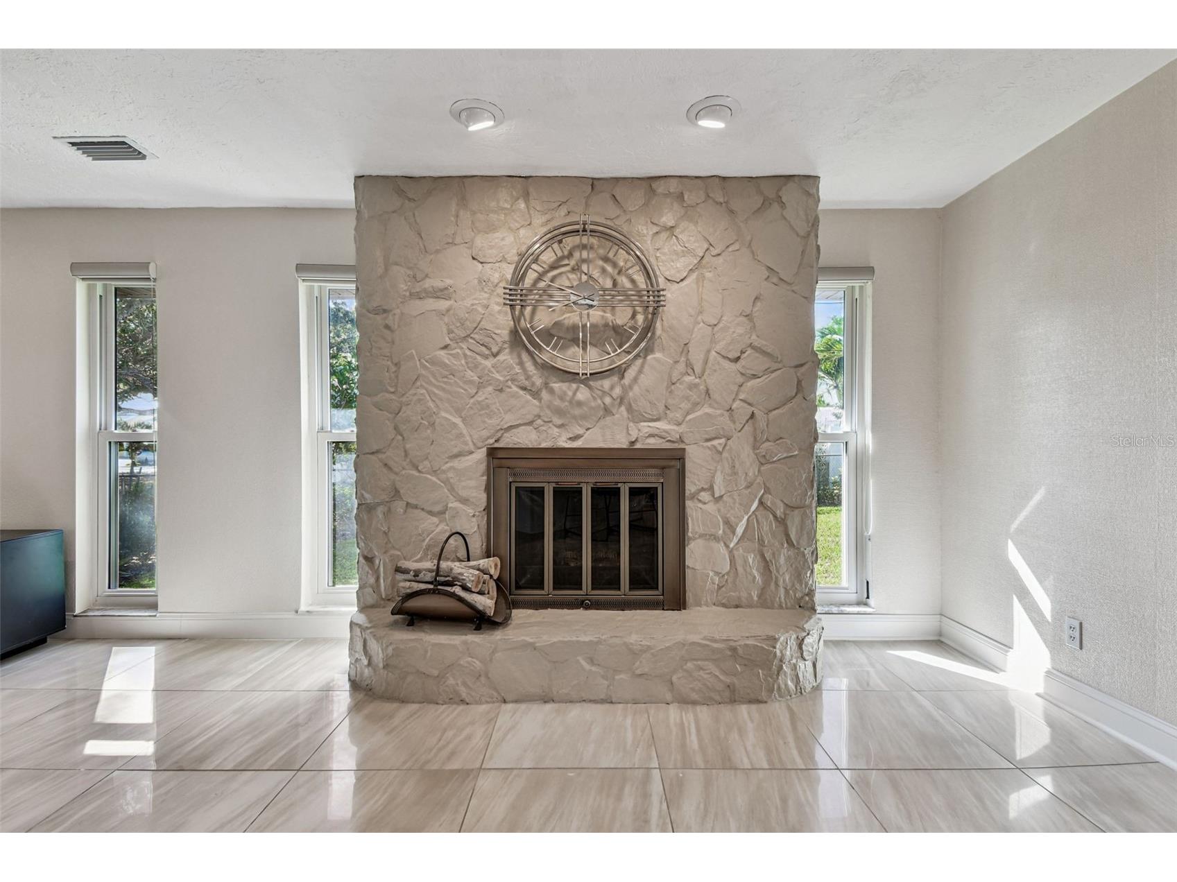 10073 S Yacht Club Drive Treasure Island FL 33706 TB8442966 image18