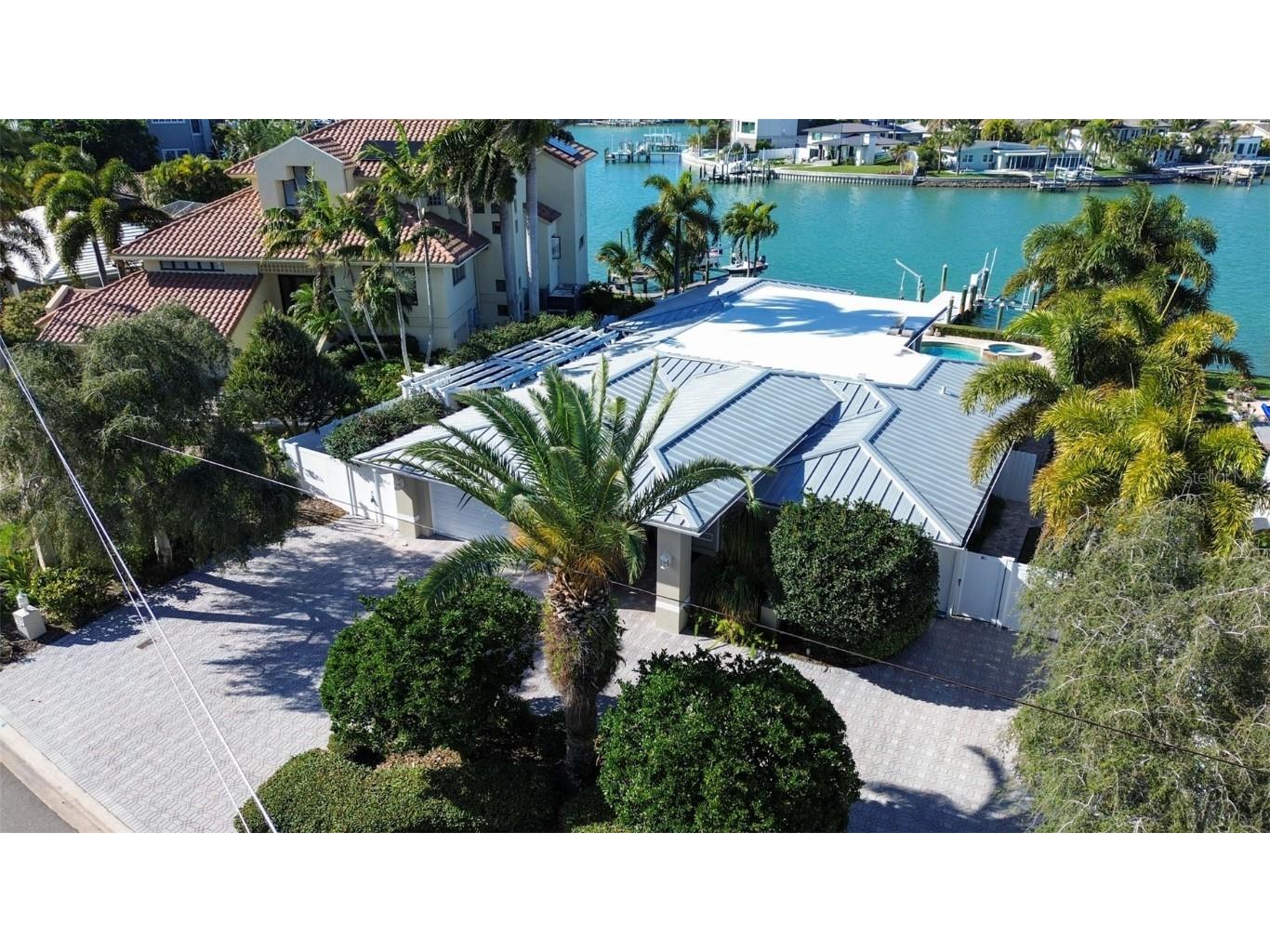 10074 S Yacht Club Drive Treasure Island FL 33706 U8227252 image1