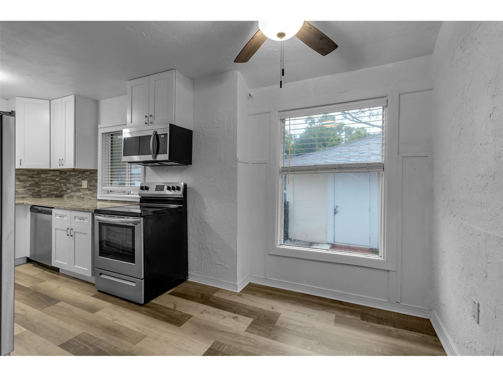 1008 16th Avenue W Bradenton FL 34205 A4686373 image8