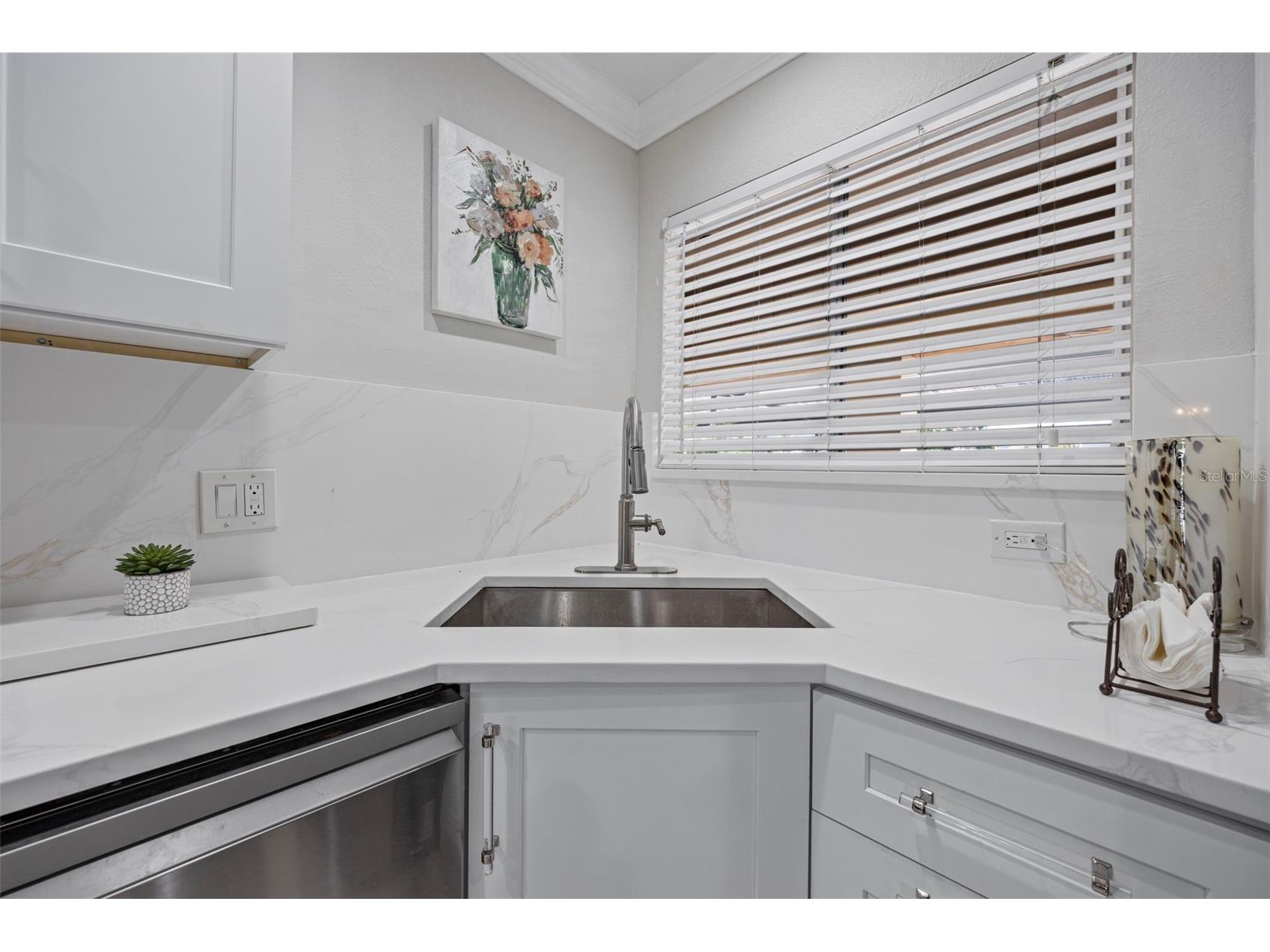 1008 Apollo Beach Boulevard #103 Apollo Beach FL 33572 TB8474143 image9