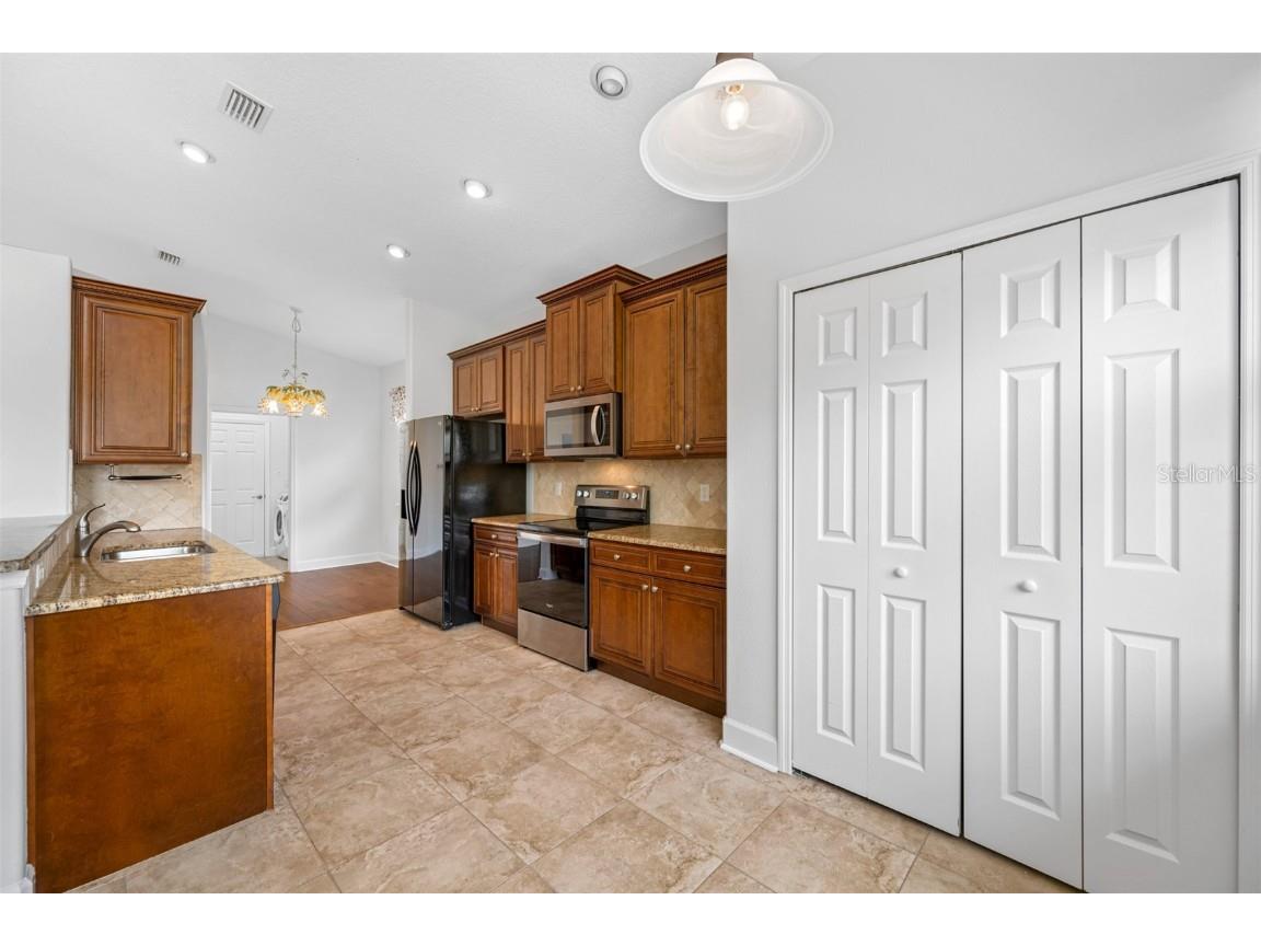 1008 Blue Heron Way Tarpon Springs FL 34689 U8254338 image23