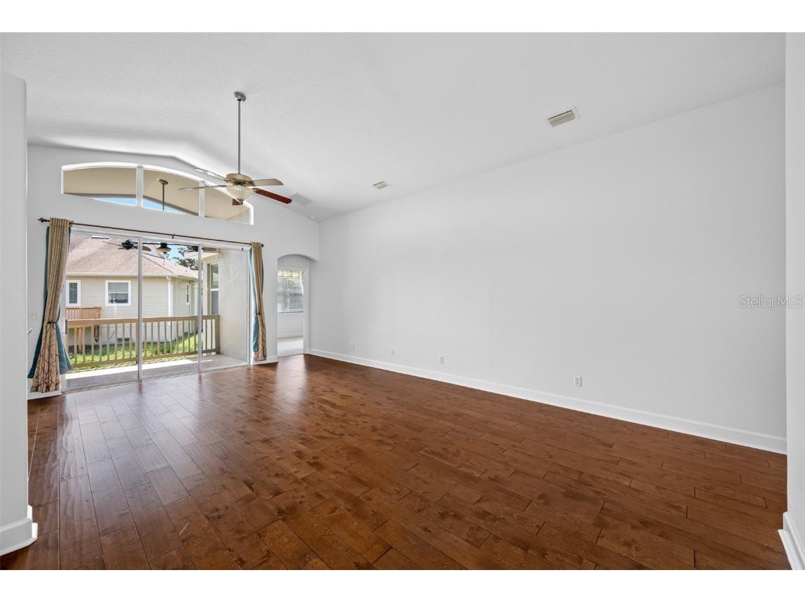 1008 Blue Heron Way Tarpon Springs FL 34689 U8254338 image9