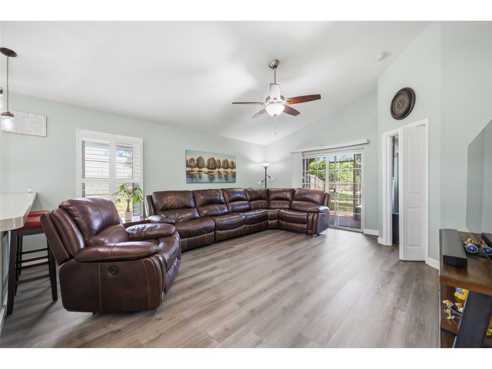 1008 Chateau Cir Minneola FL 34715 - LAKE MINNEOLA G5112028 image14