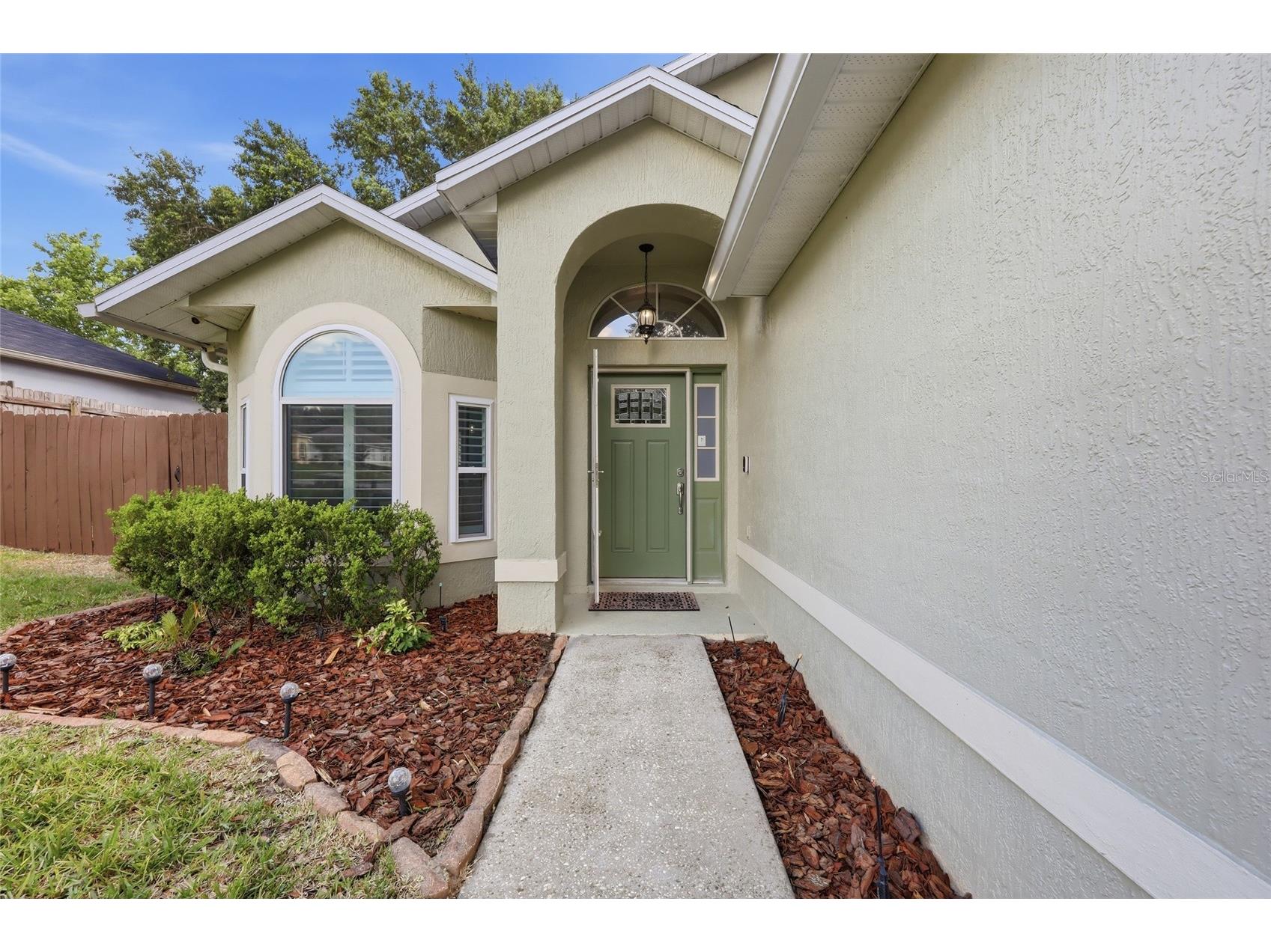 1008 Chateau Cir Minneola FL 34715 - LAKE MINNEOLA G5112028 image3