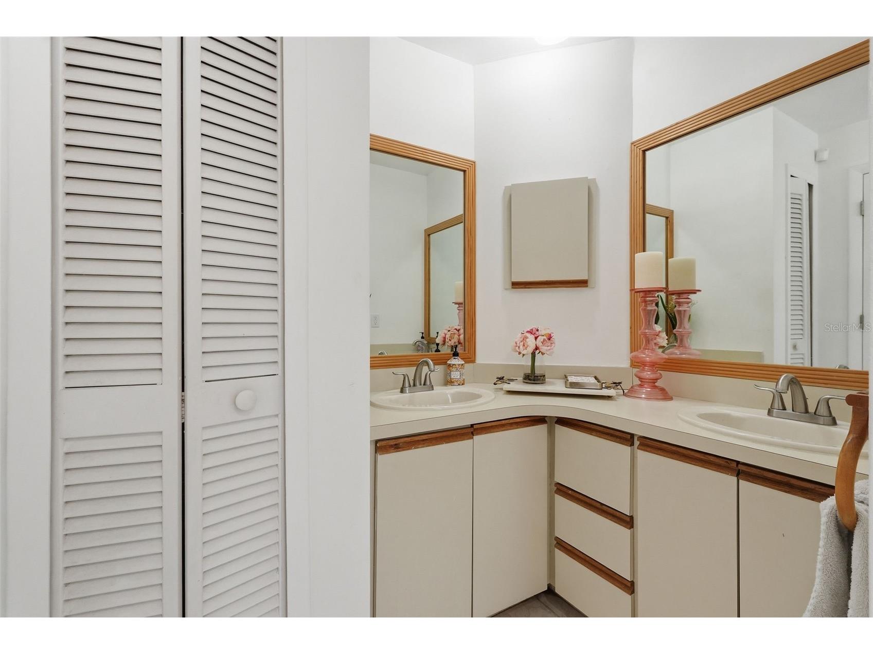 1008 Connecticut Road Tarpon Springs FL 34689 TB8511476 image28
