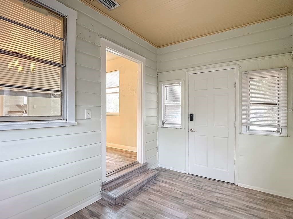 1008 E 24th Avenue Tampa FL 33605 TB8453095 image5