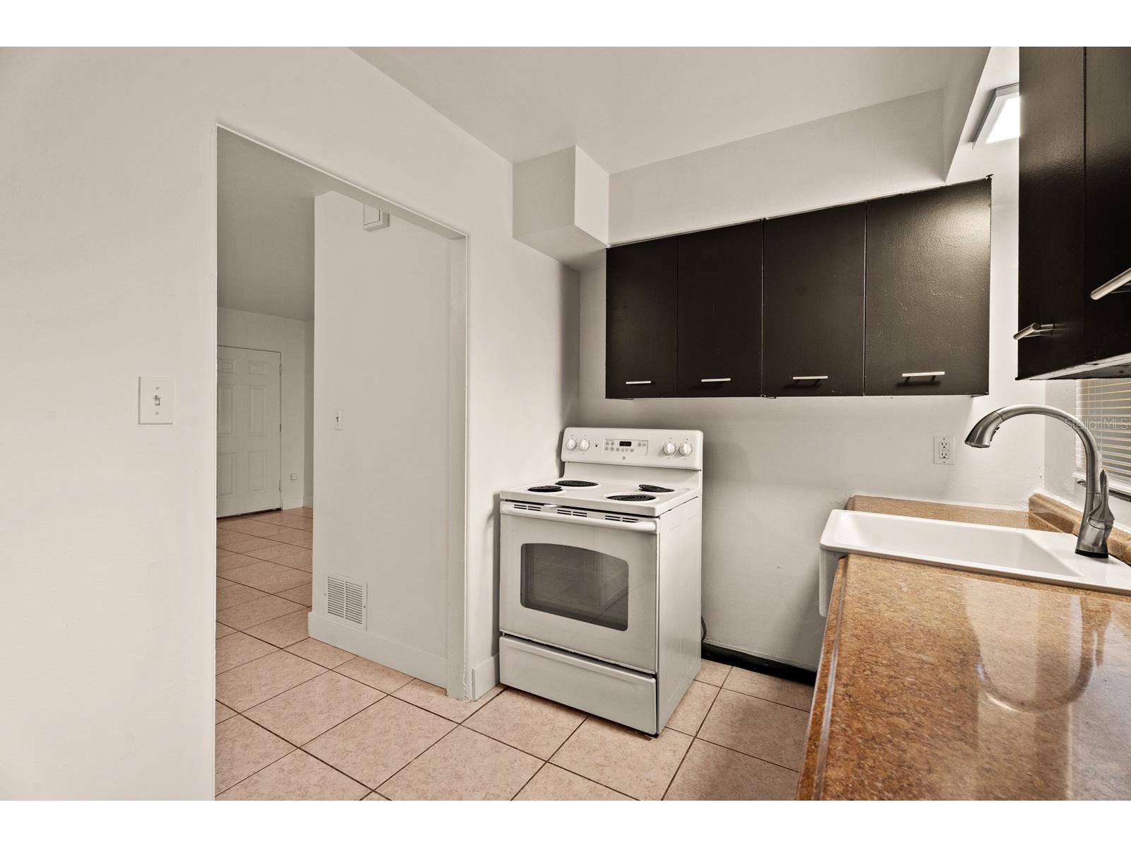 1008 - 1014 E Central Boulevard Orlando FL 32801 - LAKE LAWSONA O6416203 image12