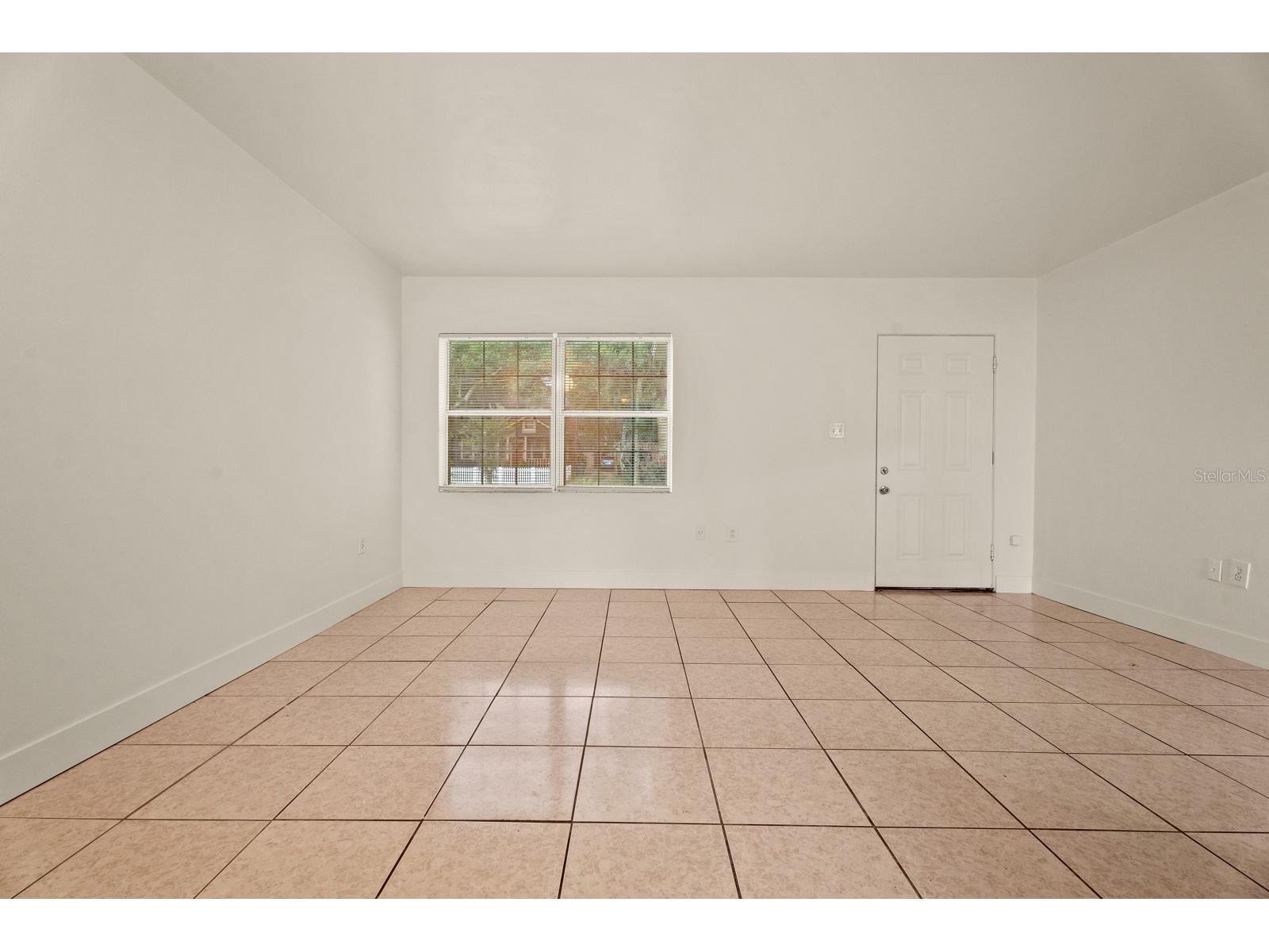 1008 - 1014 E Central Boulevard Orlando FL 32801 - LAKE LAWSONA O6416203 image8
