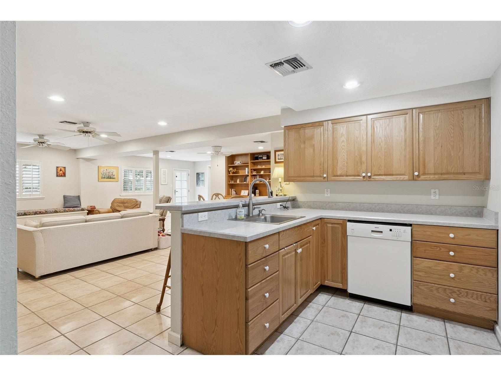 1008 E Ridgewood St Orlando FL 32803 O6423686 image13