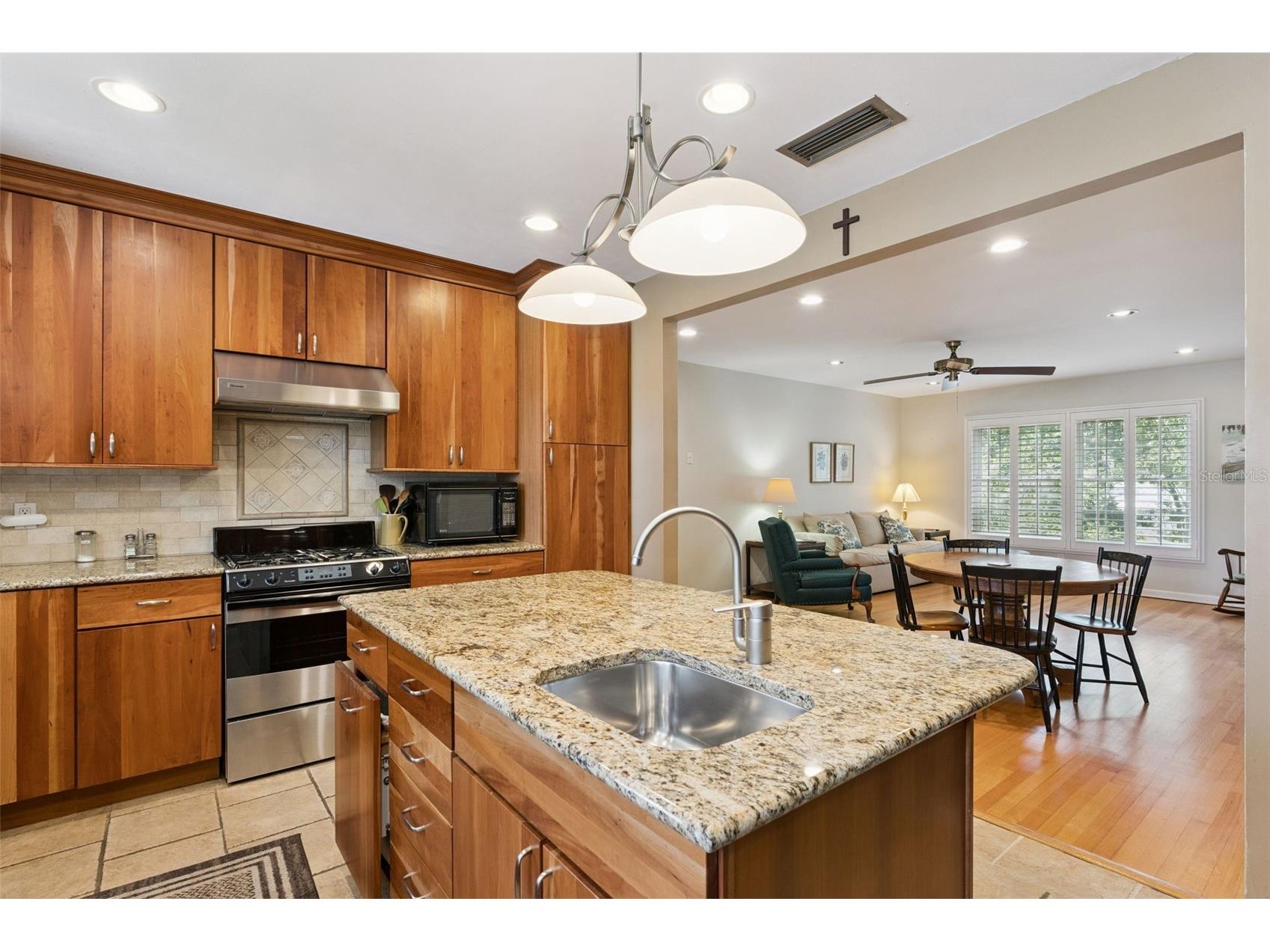 1008 E Ridgewood St Orlando FL 32803 O6423686 image17