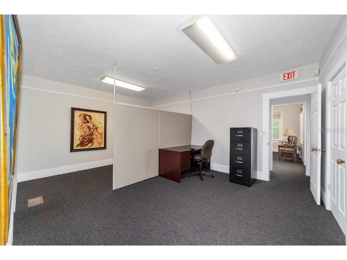 1008 E Silver Springs Boulevard Ocala FL 34470 OM704081 image3