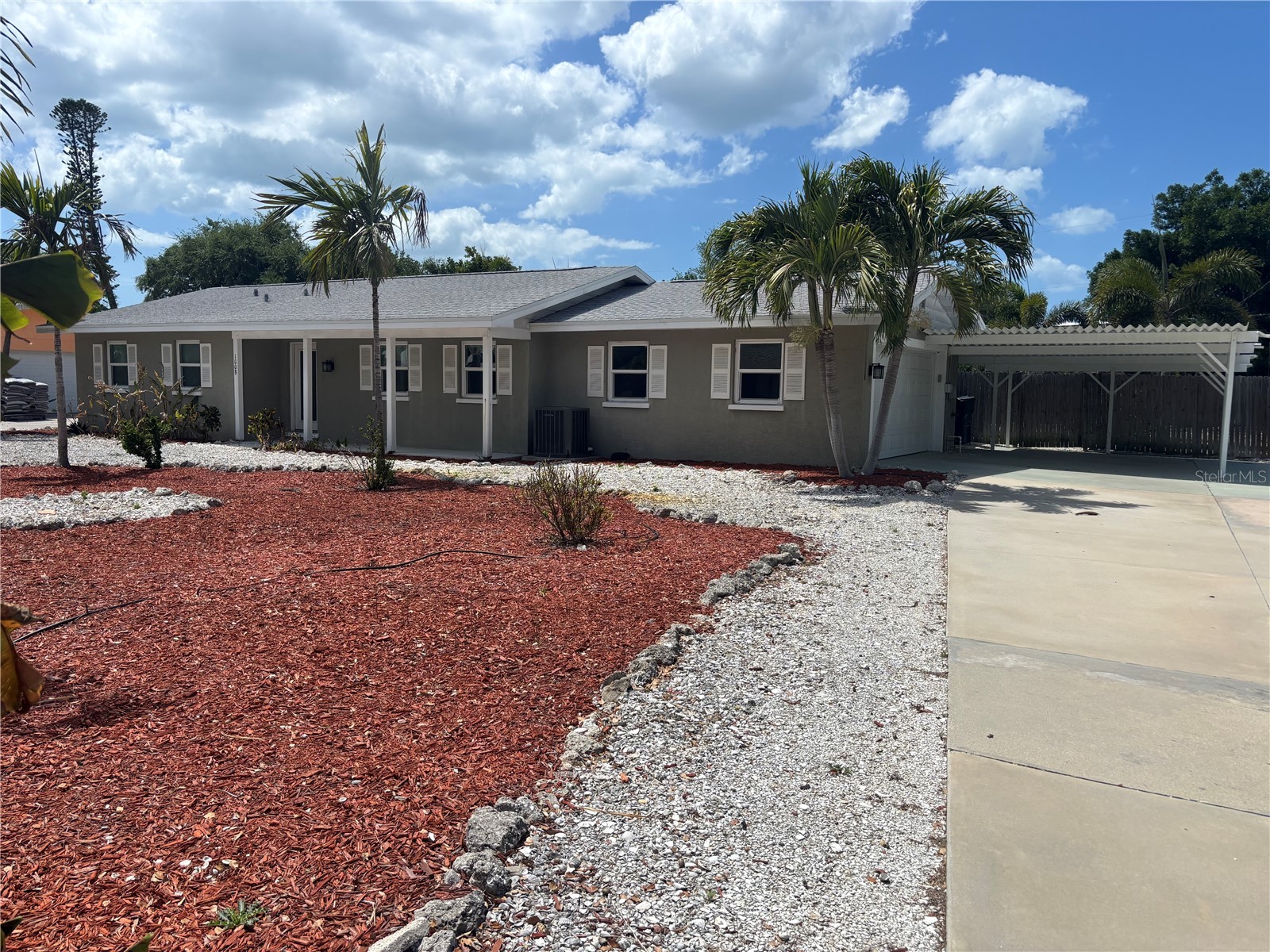 1008 Estremadura Drive Bradenton FL 34209 A4689093 image1
