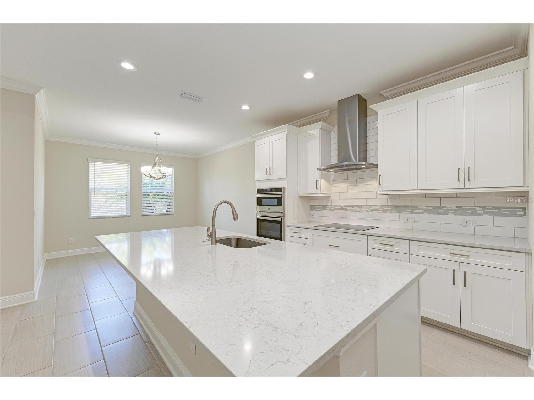 1008 Fernleaf Run Bradenton FL 34212 A4684920 image17