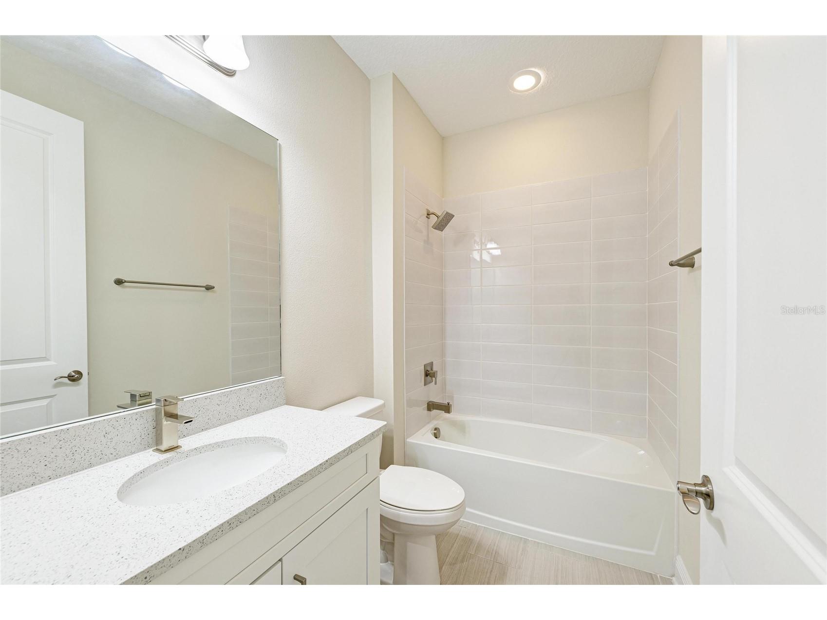 1008 Fernleaf Run Bradenton FL 34212 A4684920 image31