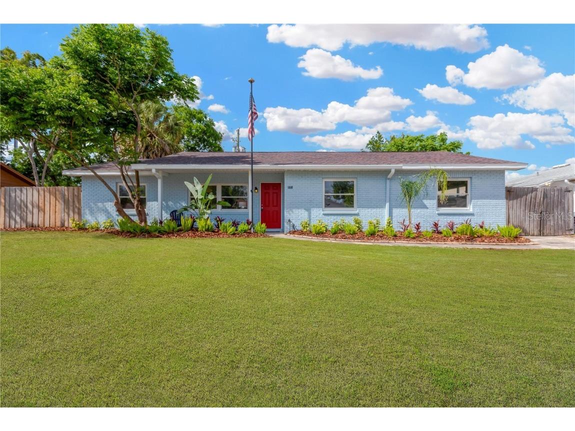 1008 Greenbriar Drive Brandon FL 33511 TB8370549 image1