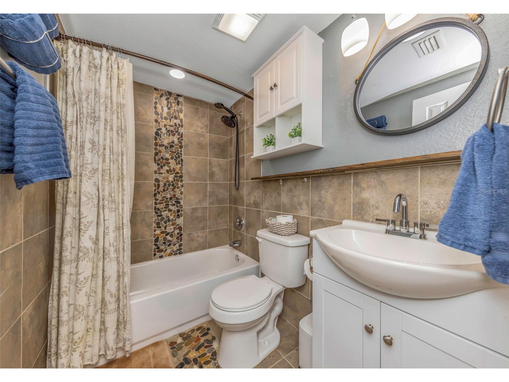 1008 Greenleaf Way Tarpon Springs FL 34689 TB8469715 image33