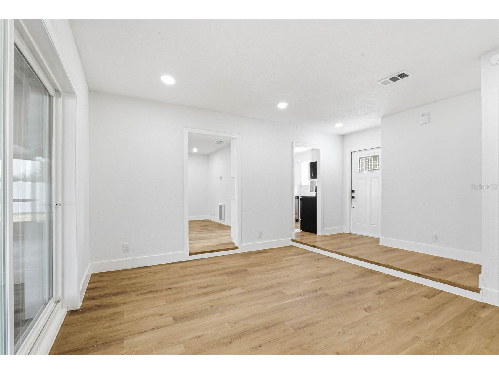 1008 Hallwood Loop Brandon FL 33511 TB8472647 image12