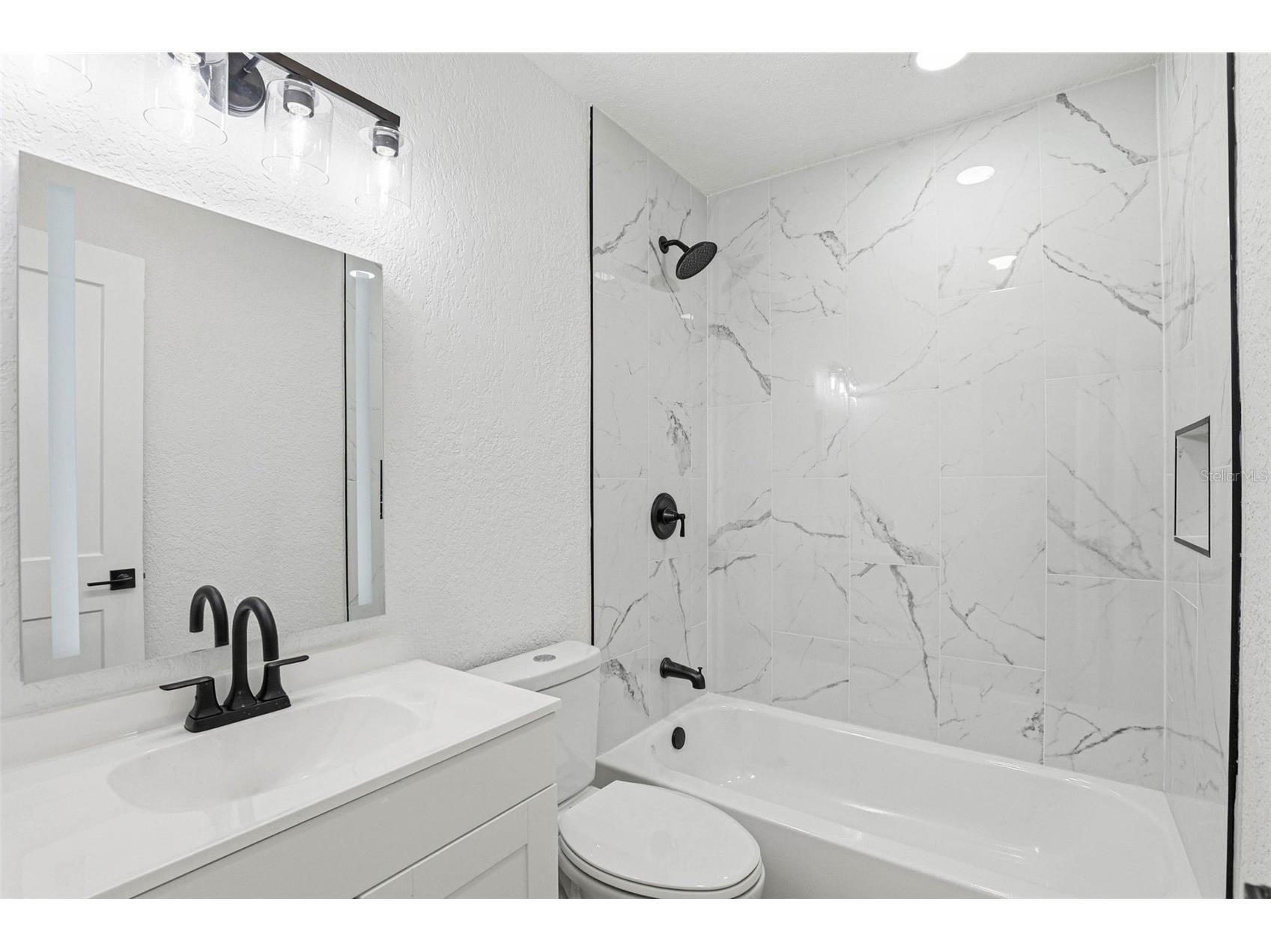 1008 Hallwood Loop Brandon FL 33511 TB8472647 image30