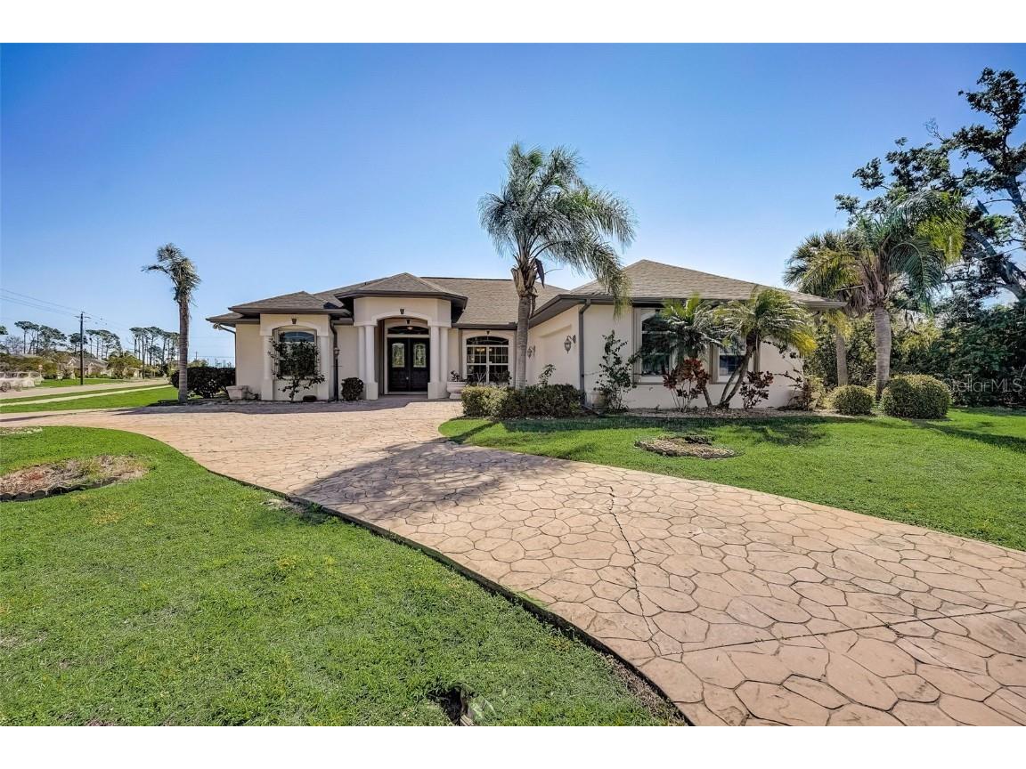 1008 Inverness Street Port Charlotte FL 33952 A4597889 image1