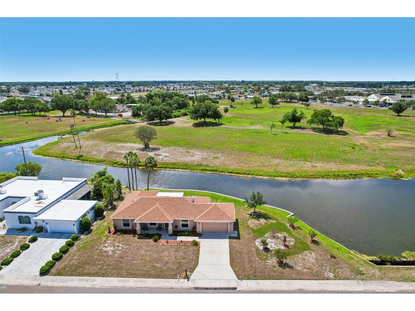 1008 La Jolla Sun City Center FL 33573 TB8507632 image44