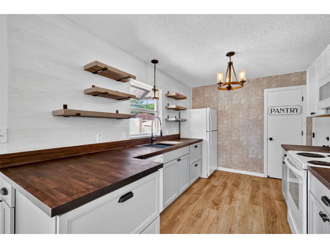 1008 Laredo Lane The Villages FL 32159 G5104370 image6