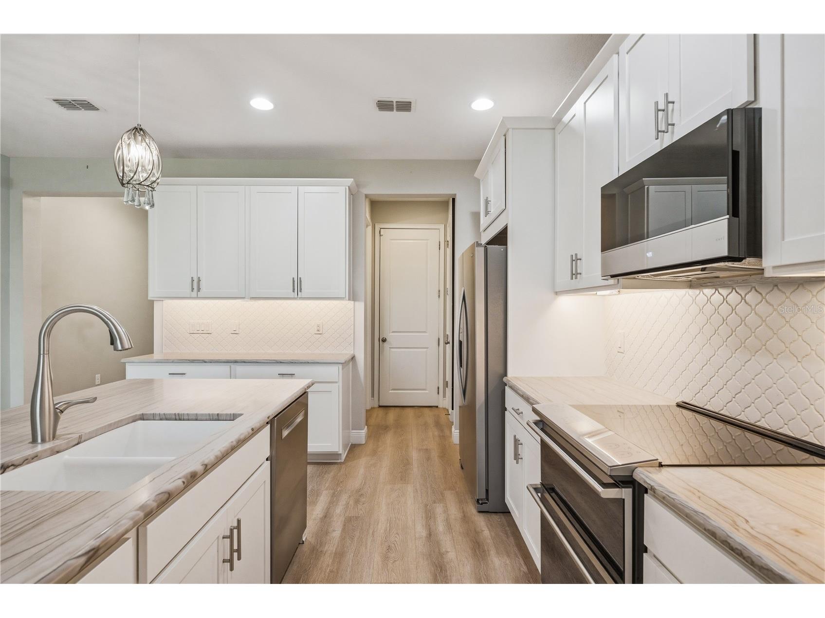 1008 Mango Court Oldsmar FL 34677 TB8487471 image10