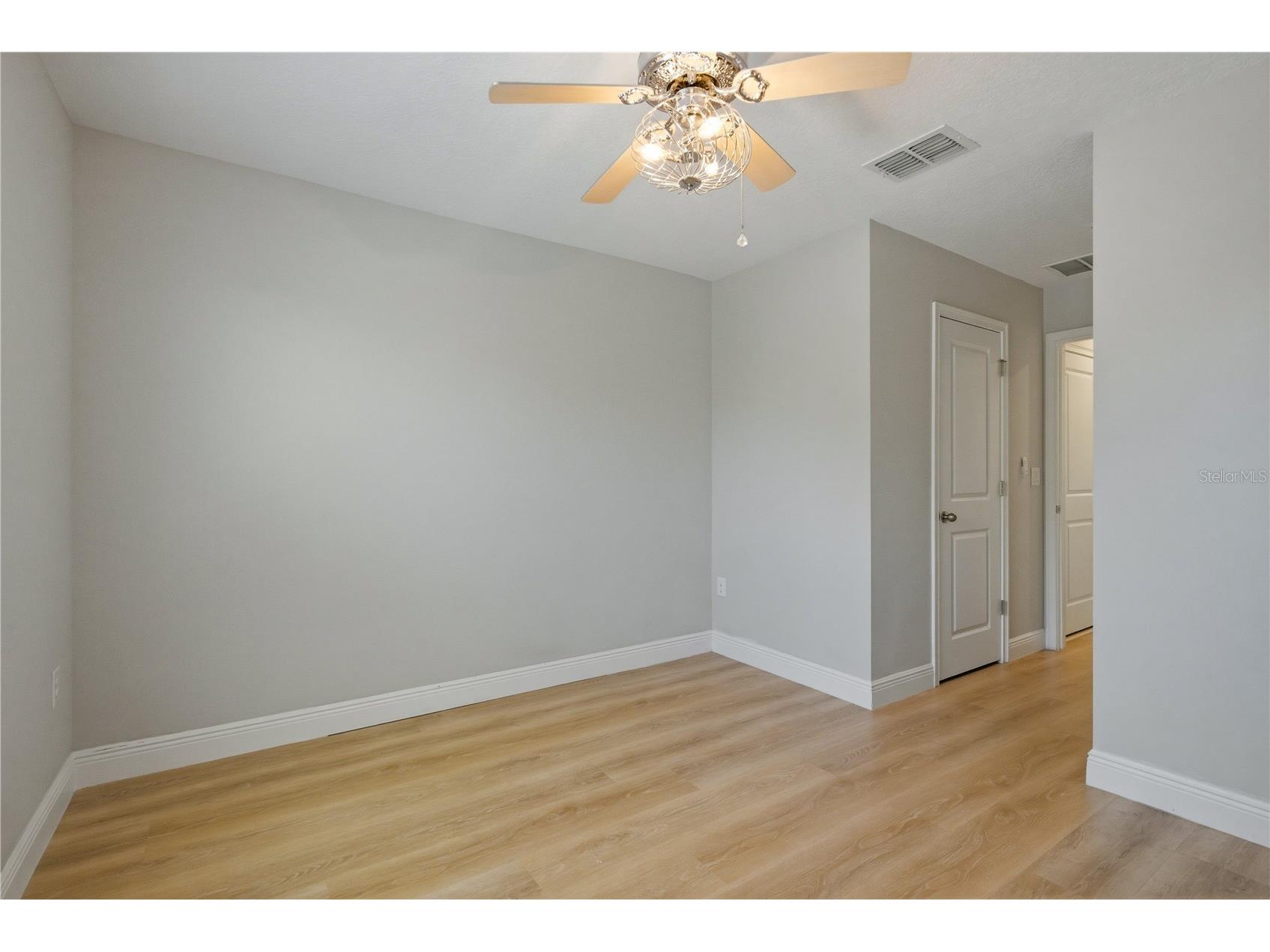 1008 Mango Court Oldsmar FL 34677 TB8487471 image32