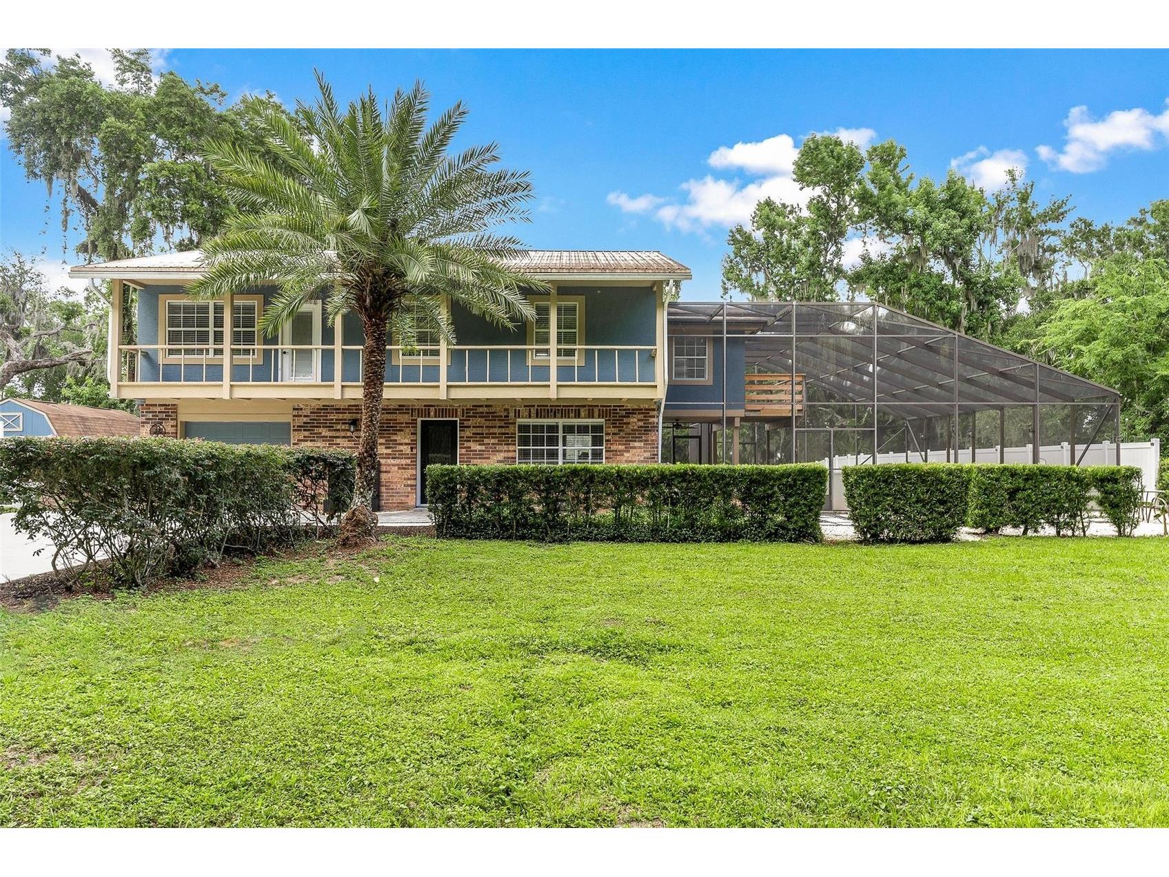 1008 Monterey Drive Leesburg FL 34748 - LAKE HARRIS G5112870 image1
