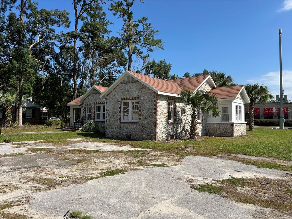 1008 NW 13th Street Gainesville FL 32601 GC525756 image4