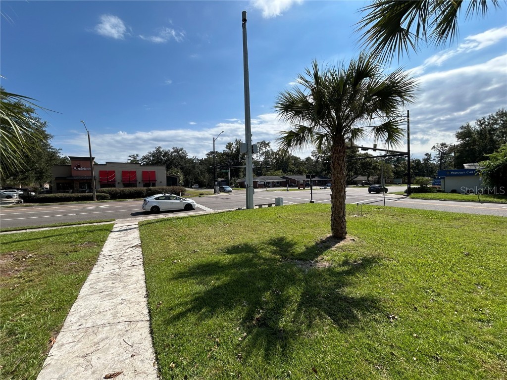 1008 NW 13th Street Gainesville FL 32601 GC525756 image8