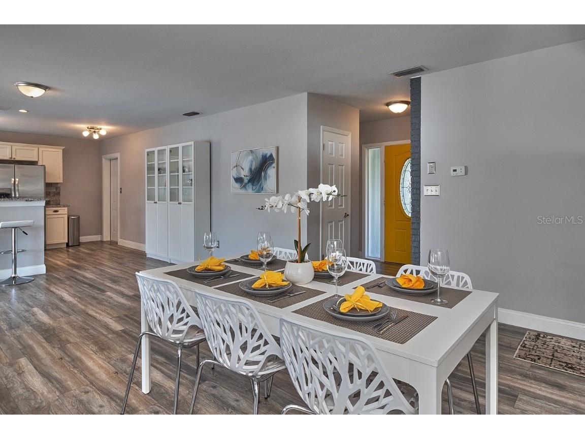 1008 Oakview Avenue Clearwater FL 33756 TB8421319 image25