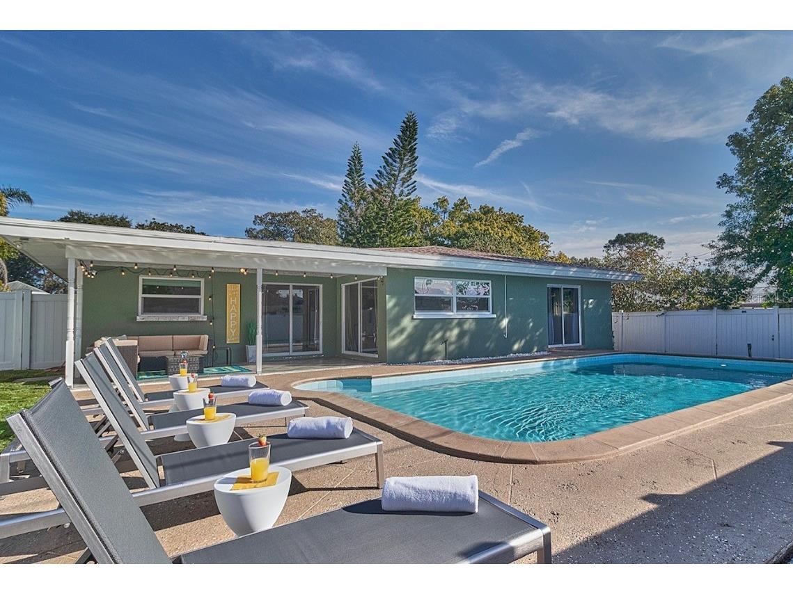 1008 Oakview Avenue Clearwater FL 33756 TB8421319 image4