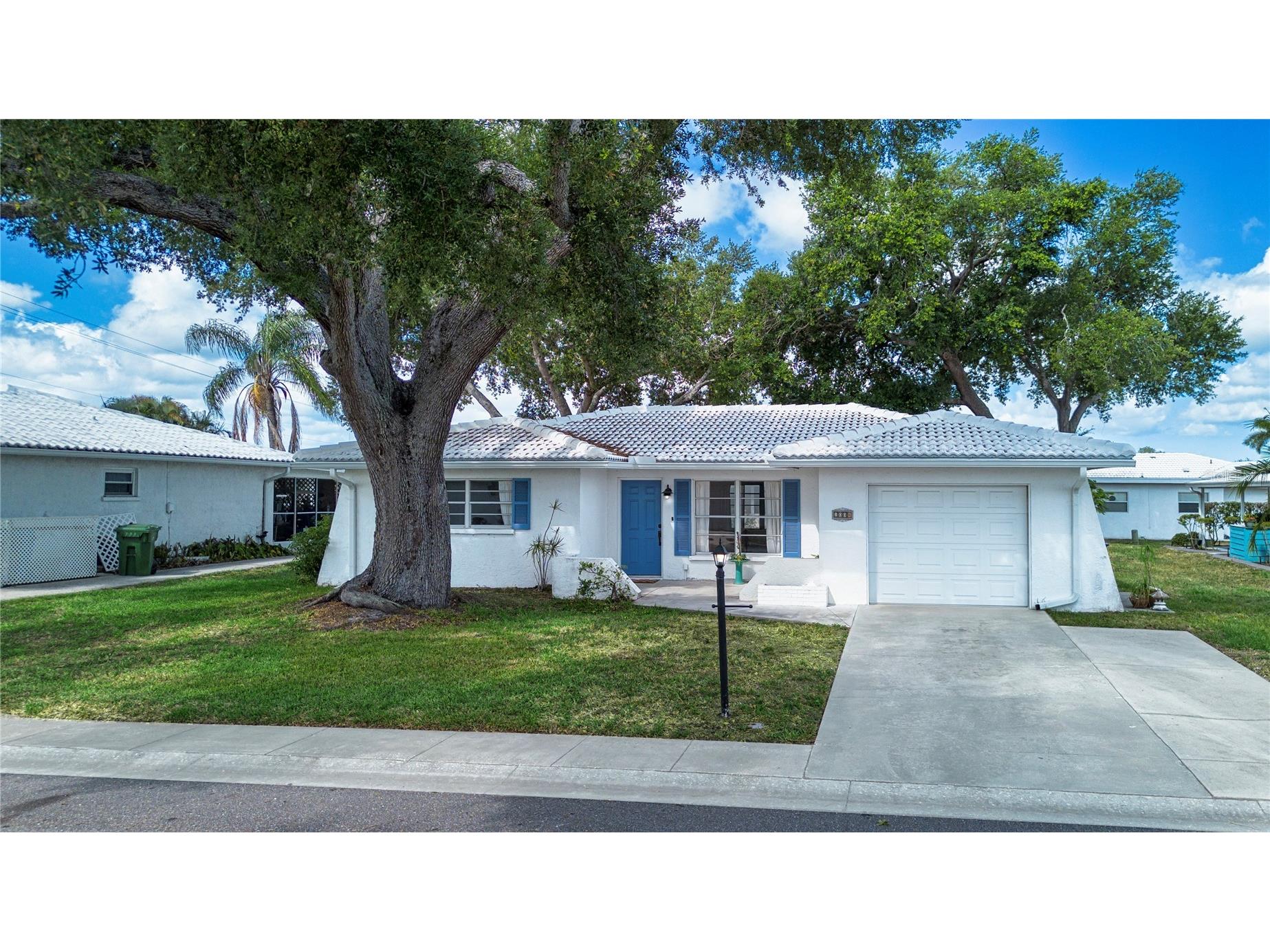 1008 Orchid Lane Bradenton FL 34208 A4693716 image1