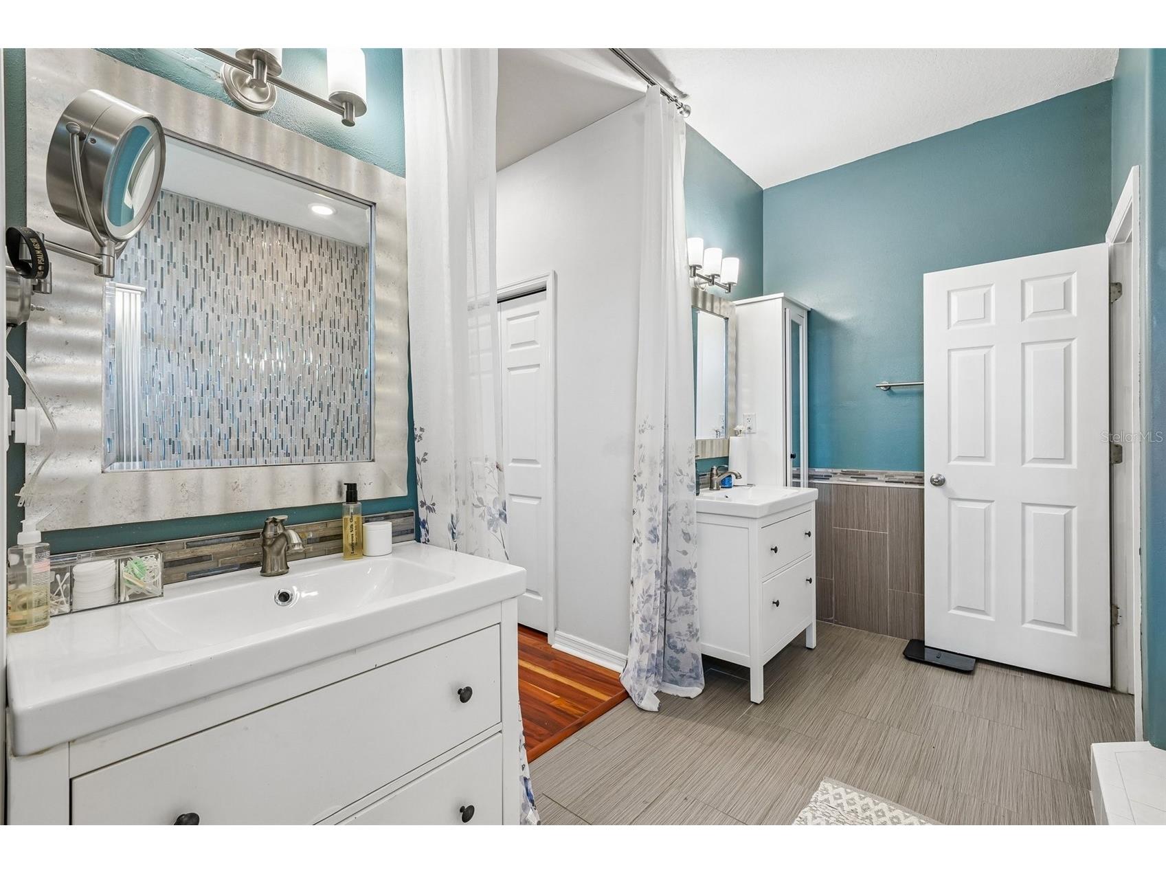 1008 Robinwood Drive Oldsmar FL 34677 TB8516701 image25