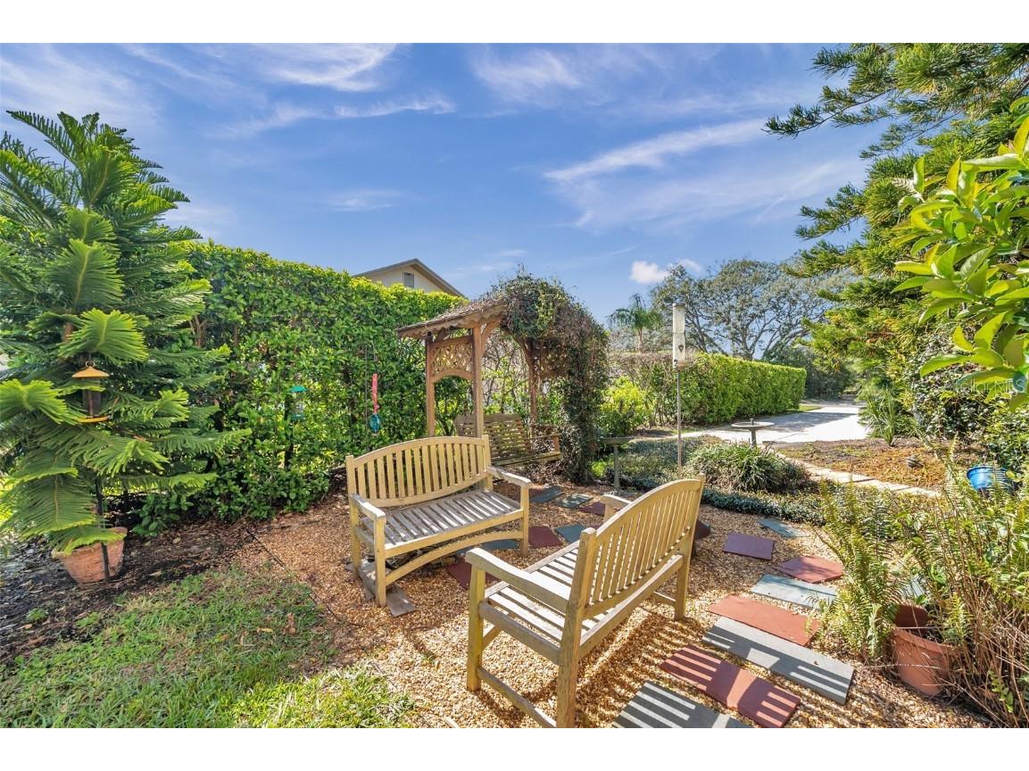 1008 Royal Birkdale Drive Tarpon Springs FL 34688 TB8353879 image25